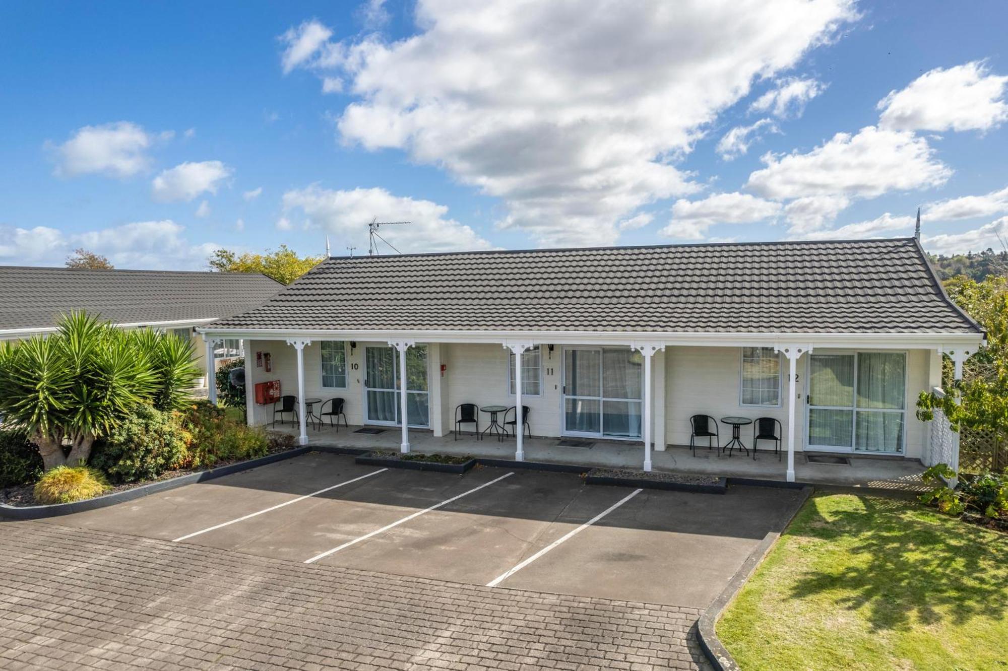 Kings Court Motel Whanganui Exterior photo